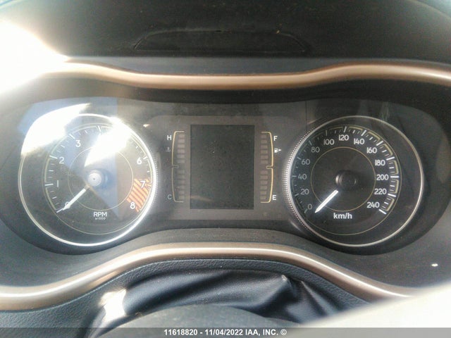 1C4PJMCS5EW110076 Jeep Cherokee Latitude