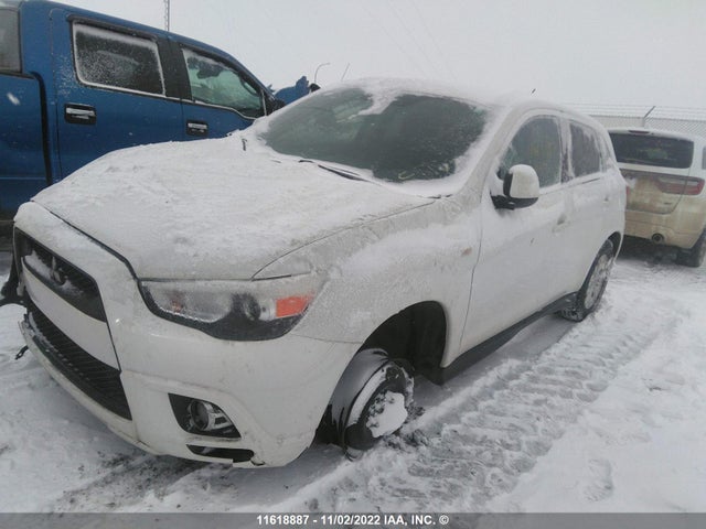 JA4AJ3AU4CZ602138 Mitsubishi RVR SE