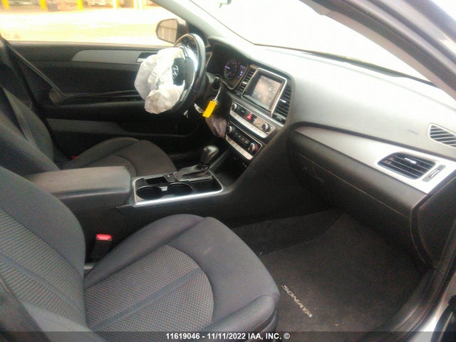 Hyundai SONATA SE 2018 5NPE24AF5JH628800 Image 6