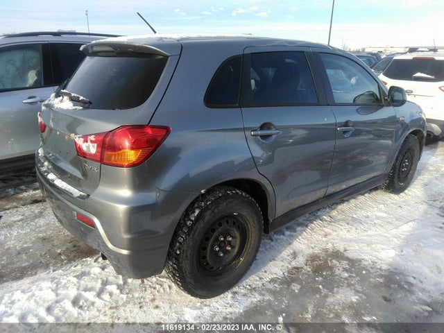 JA4AJ3AU3CZ605547 Mitsubishi RVR SE