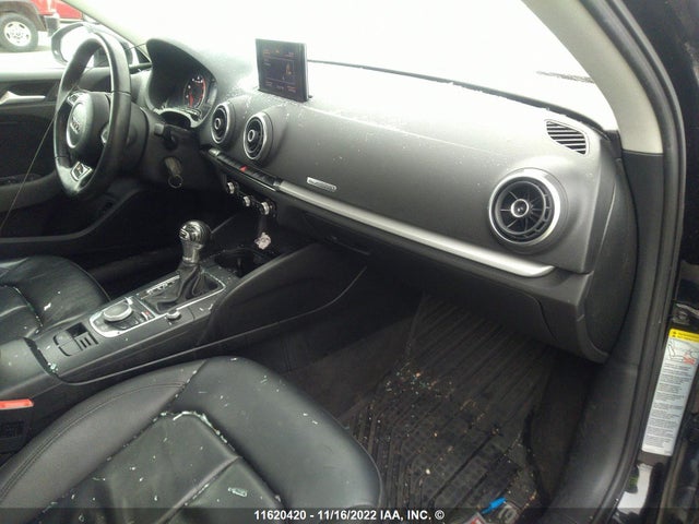 WAUBFRFF6F1050909 Audi A3 PREMIUM