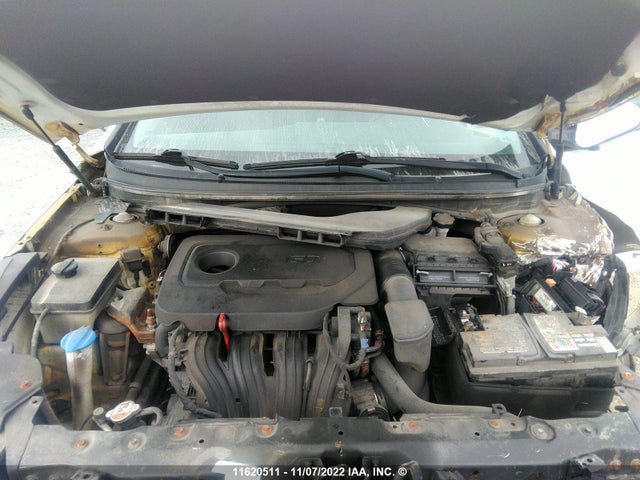 Hyundai SONATA SE 2017 5NPE24AF5HH511051 Image 11