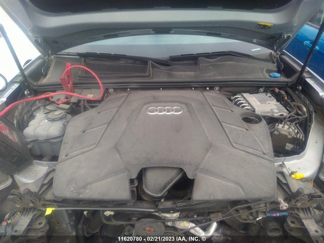 WA1FVAF12KD033136 Audi Q8 Prestige S-line