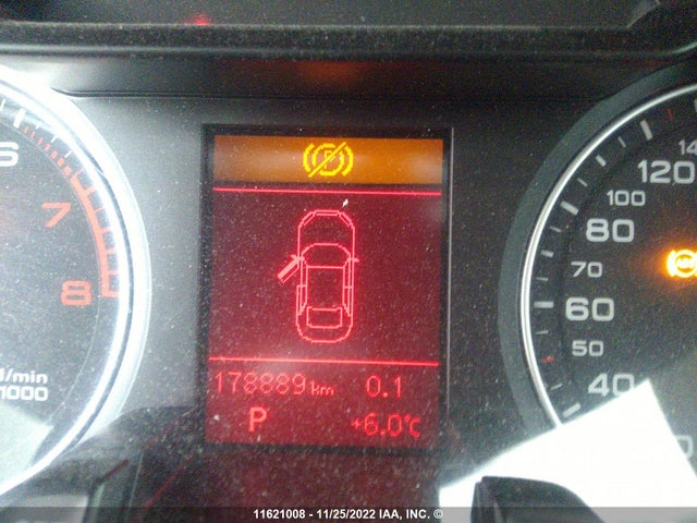 WAUFFCFL6CN017952 Audi A4 PREMIUM