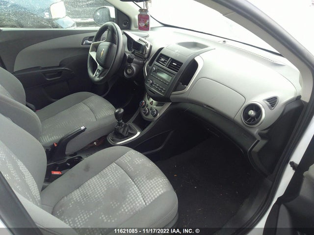 Chevrolet SONIC LS 2014 1G1JB6EH7E4181431 Image 5