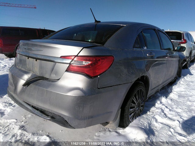 1C3CCBABXDN533079 Chrysler 200 LX