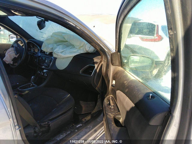 1C3CCBABXDN533079 Chrysler 200 LX