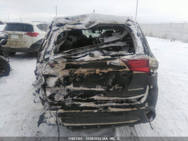 JA4JZ4AXXJZ602103 Mitsubishi OUTLANDER GT