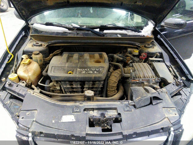 1C3CCBAB3EN229741 Chrysler 200 LX
