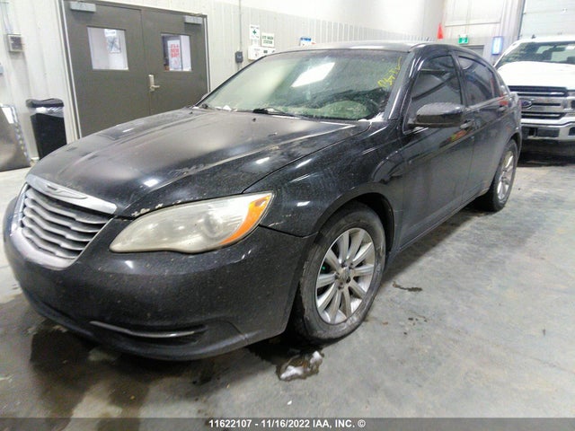 1C3CCBAB3EN229741 Chrysler 200 LX