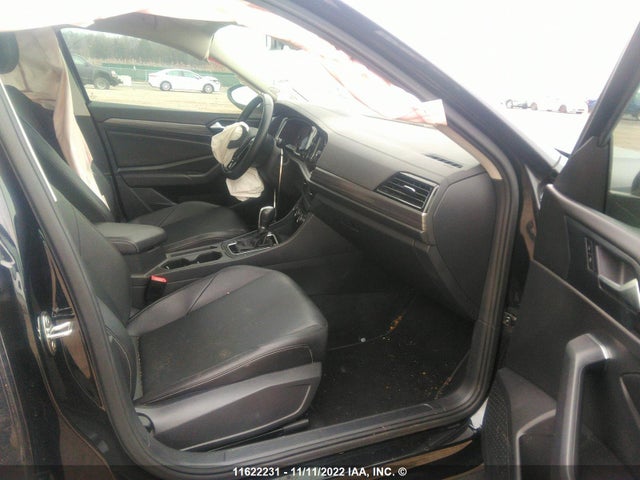 3VWE57BU7KM080197 Volkswagen JETTA SEL