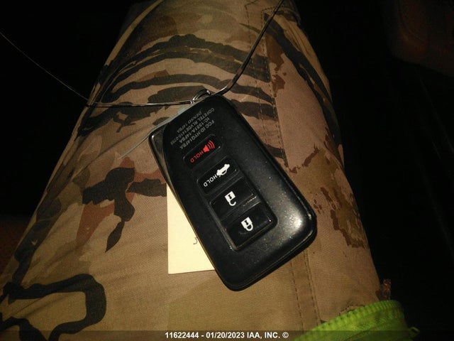 JTHBW1GG7J2176533 Lexus ES 300H