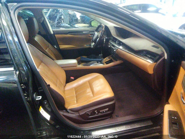 JTHBW1GG7J2176533 Lexus ES 300H