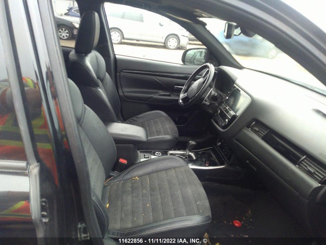 JA4JZ3AX1KZ605824 Mitsubishi Outlander Se/sel/le