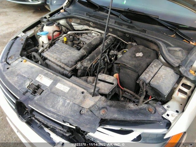 3VW267AJ0GM222811 Volkswagen JETTA S