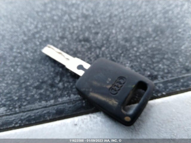 WAUED28D7XA242461 Audi A4 2.8 Quattro