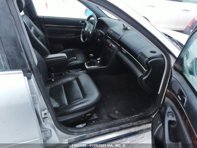 WAUED28D7XA242461 Audi A4 2.8 Quattro