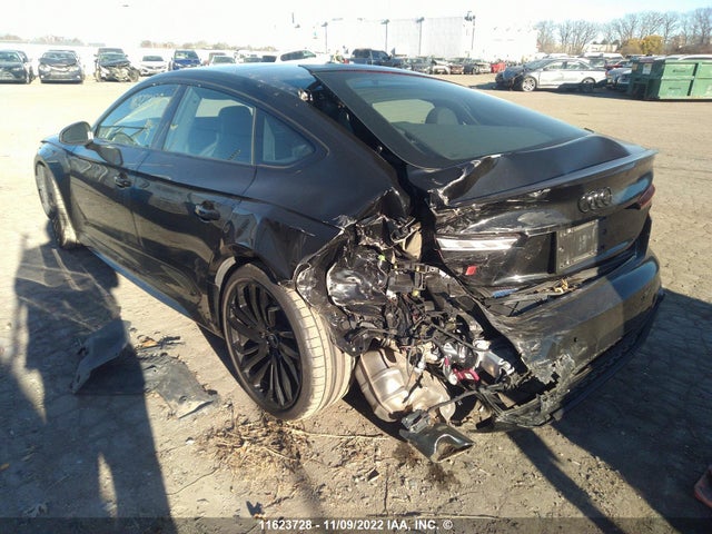 WUAAWCF58NA900494 Audi RS5