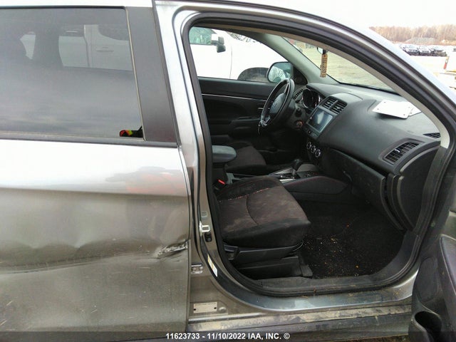 JA4AJ3AU5KU603634 Mitsubishi RVR