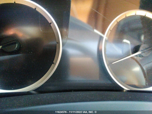 Lexus IS 350 2014 JTHCE1D27E5000294 Image 8