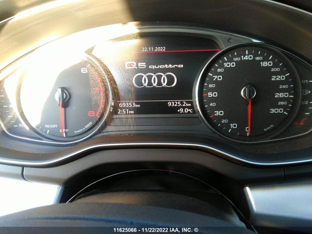 WA1BNAFY1K2033703 Audi Q5 Premium Plus