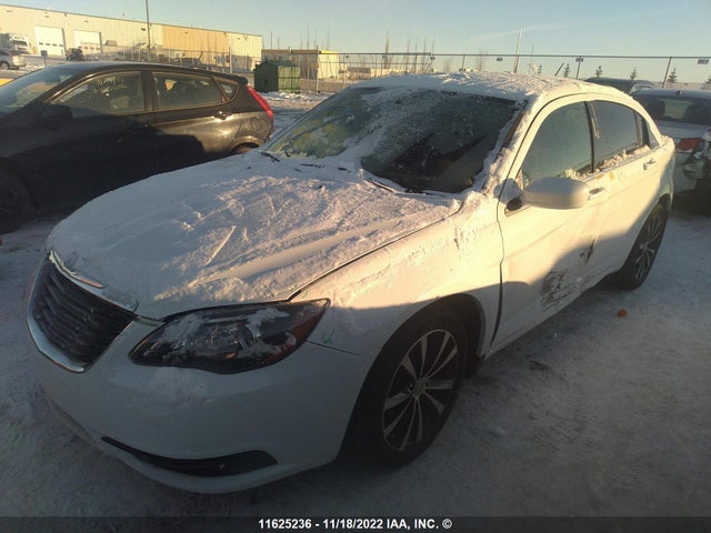 1C3CCBHG9DN603060 Chrysler 200 S