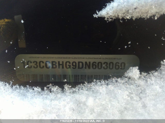 1C3CCBHG9DN603060 Chrysler 200 S