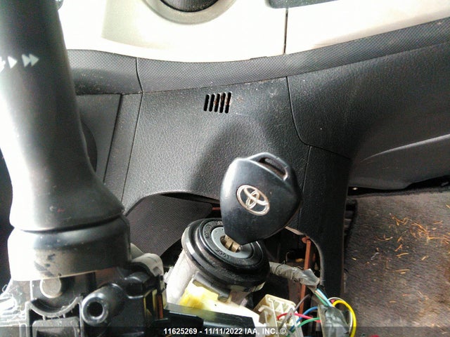 Toyota Matrix 2010 2T1KU4EE7AC205329 Image 11