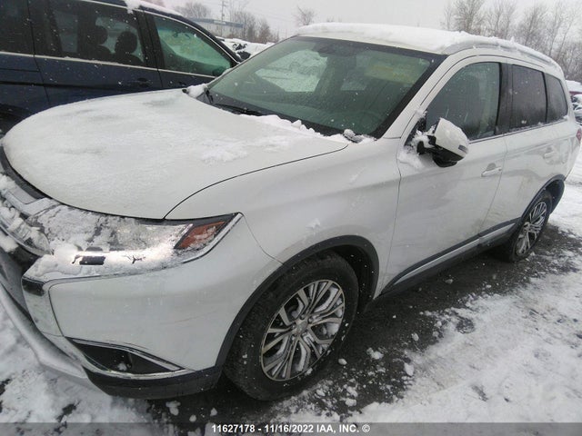 JA4AZ2A35HZ612162 Mitsubishi Outlander Es