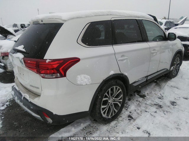 JA4AZ2A35HZ612162 Mitsubishi Outlander Es
