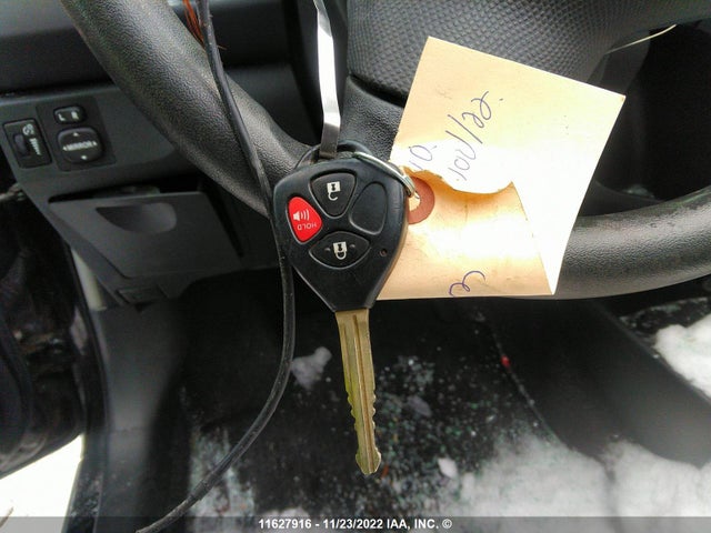 Toyota Yaris 2010 JTDKT4K36A5306204 Image 3