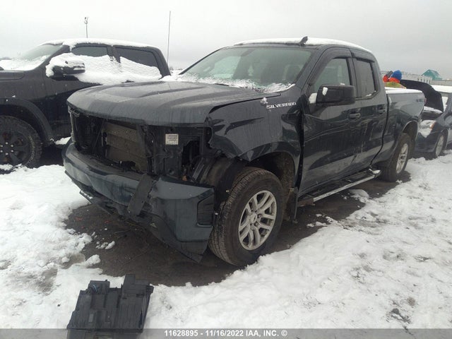 Chevrolet Silverado 1500 2020 1GCRYEED1LZ298812 Image 2
