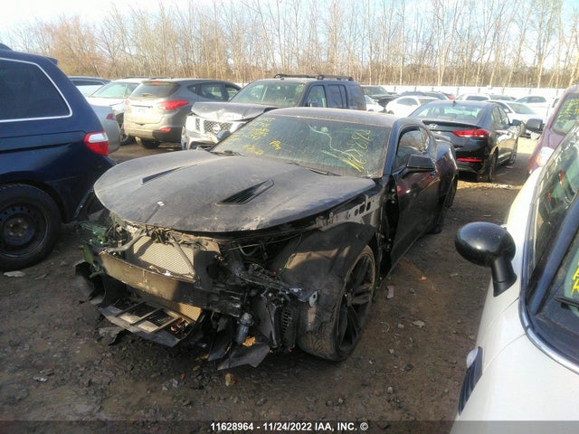 Chevrolet Camaro 2018 1G1FH1R7XJ0117295 Image 2