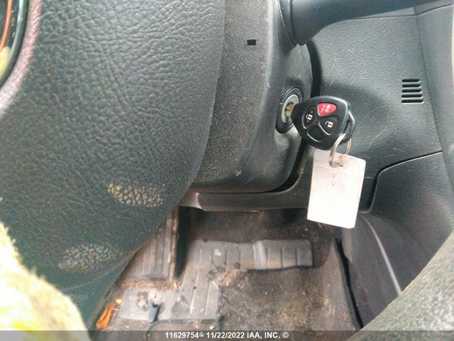 Toyota Matrix 2010 2T1KU4EE8AC267886 Image 3