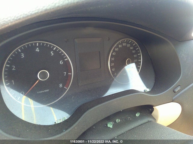 3VWL07AJ1EM441599 Volkswagen JETTA SEL