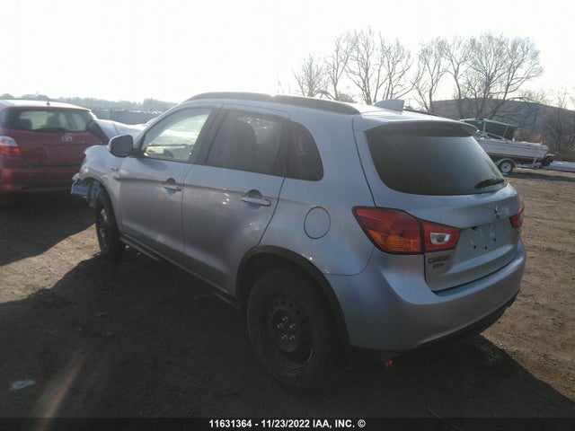 JA4AJ4AW8HZ605896 Mitsubishi Rvr Se Limited/gt