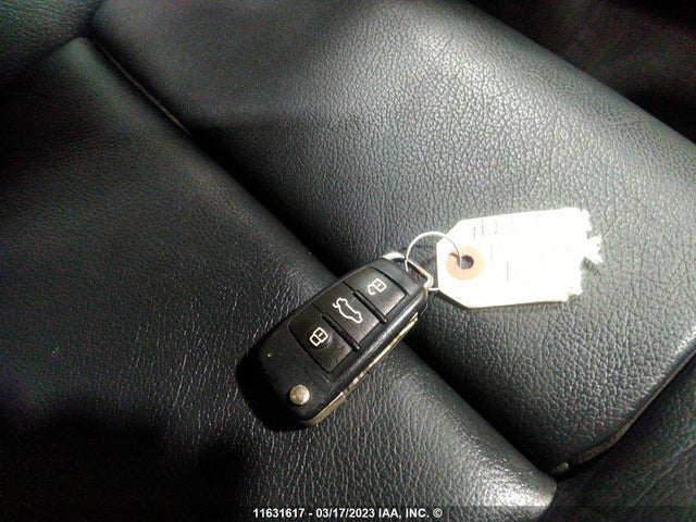 WA1JCCFS5JR010102 Audi Q3 Premium Plus