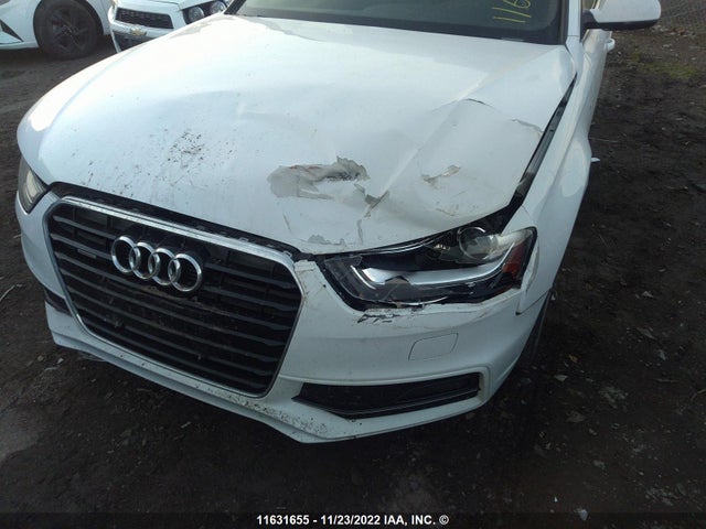 WAUKFCFL7EN028945 Audi A4 Prestige