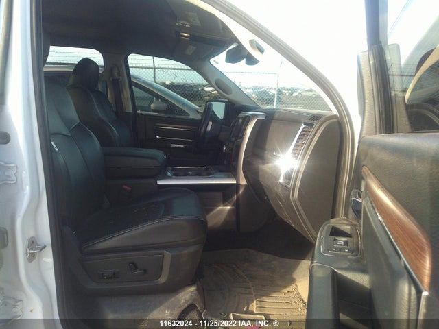 1C6RR7VM8FS744550 RAM 1500 Laramie