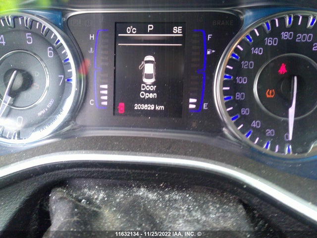 1C3CCCAG2GN147519 Chrysler 200 Limited