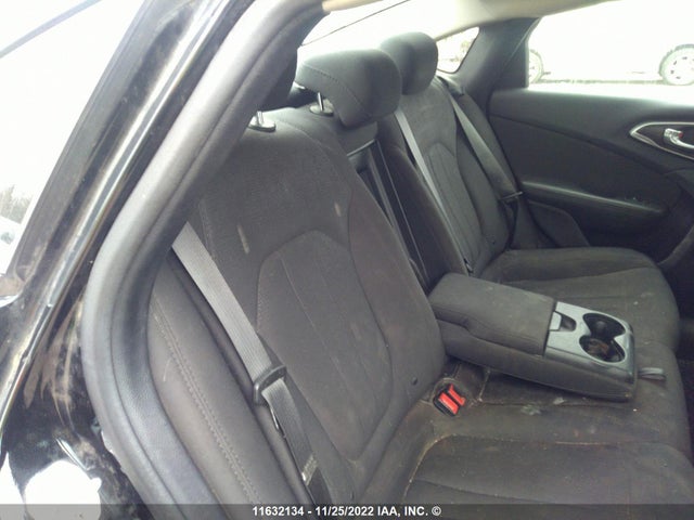 1C3CCCAG2GN147519 Chrysler 200 Limited