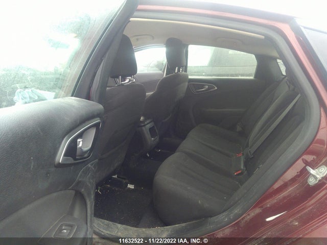1C3CCCFB9FN708925 Chrysler 200 LX