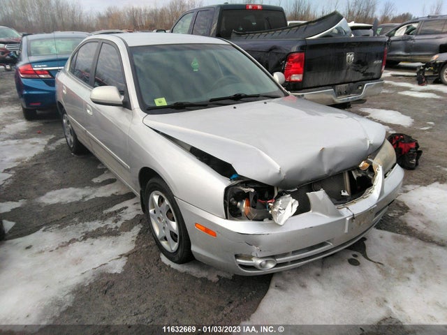 Hyundai Elantra Gls/gt 2004 KMHDN45DX4U879507 zdjęcie główne