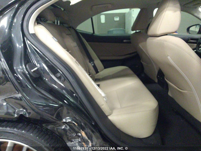 JTHC81D21K5037991 Lexus IS 300