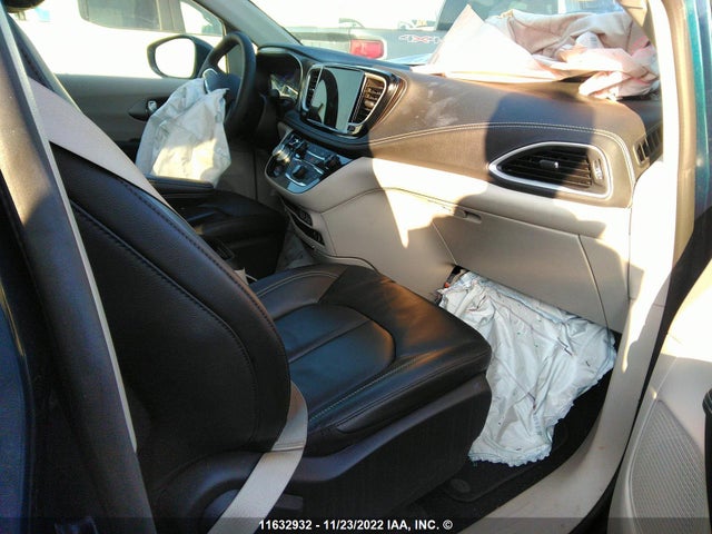2C4RC1BGXNR107441 Chrysler Pacifica Touring L