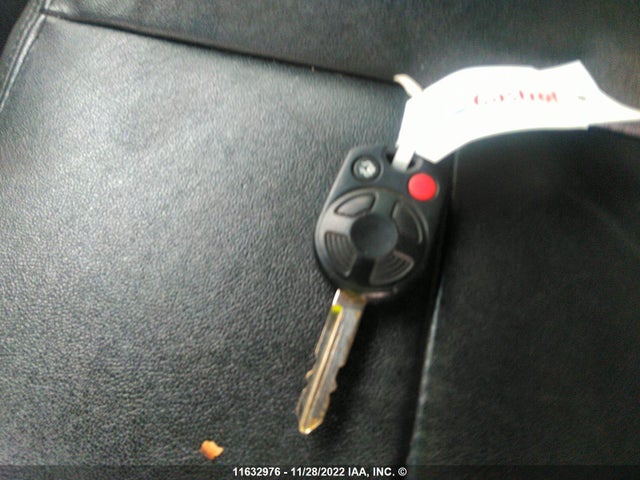 Ford Escape 2011 1FMCU0D71BKA34721 Image 3