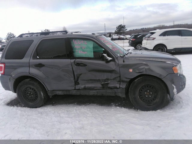 Ford Escape 2011 1FMCU0D71BKA34721 Image 7