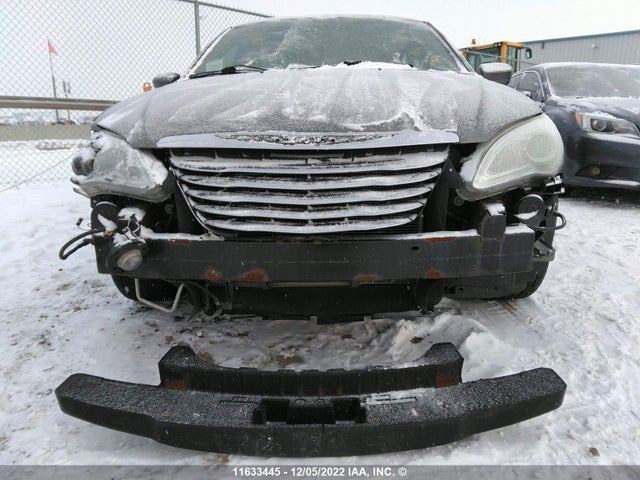 1C3CCBBB5DN673992 Chrysler 200 Touring