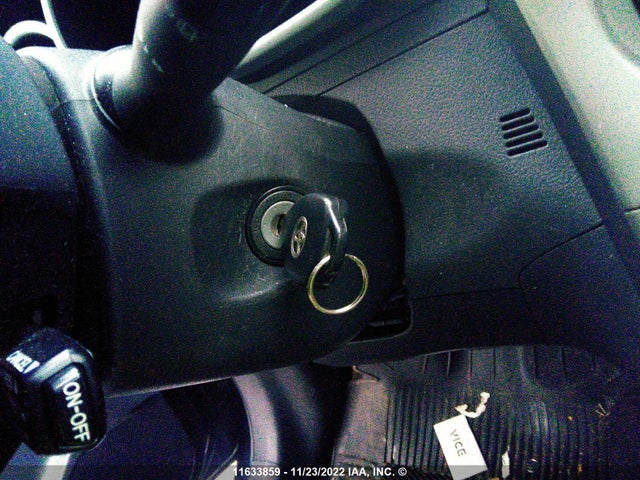 Toyota Matrix 2009 2T1KU40E09C108976 Image 3