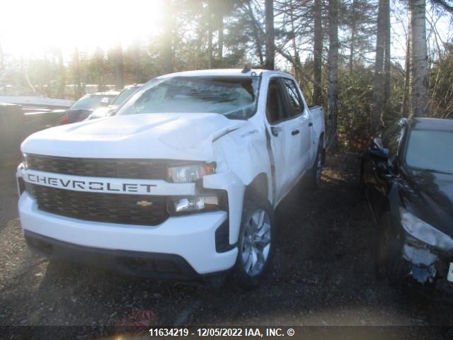 Chevrolet Silverado K1500 Custom 2021 1GCUYBEF4MZ109002 Image 2